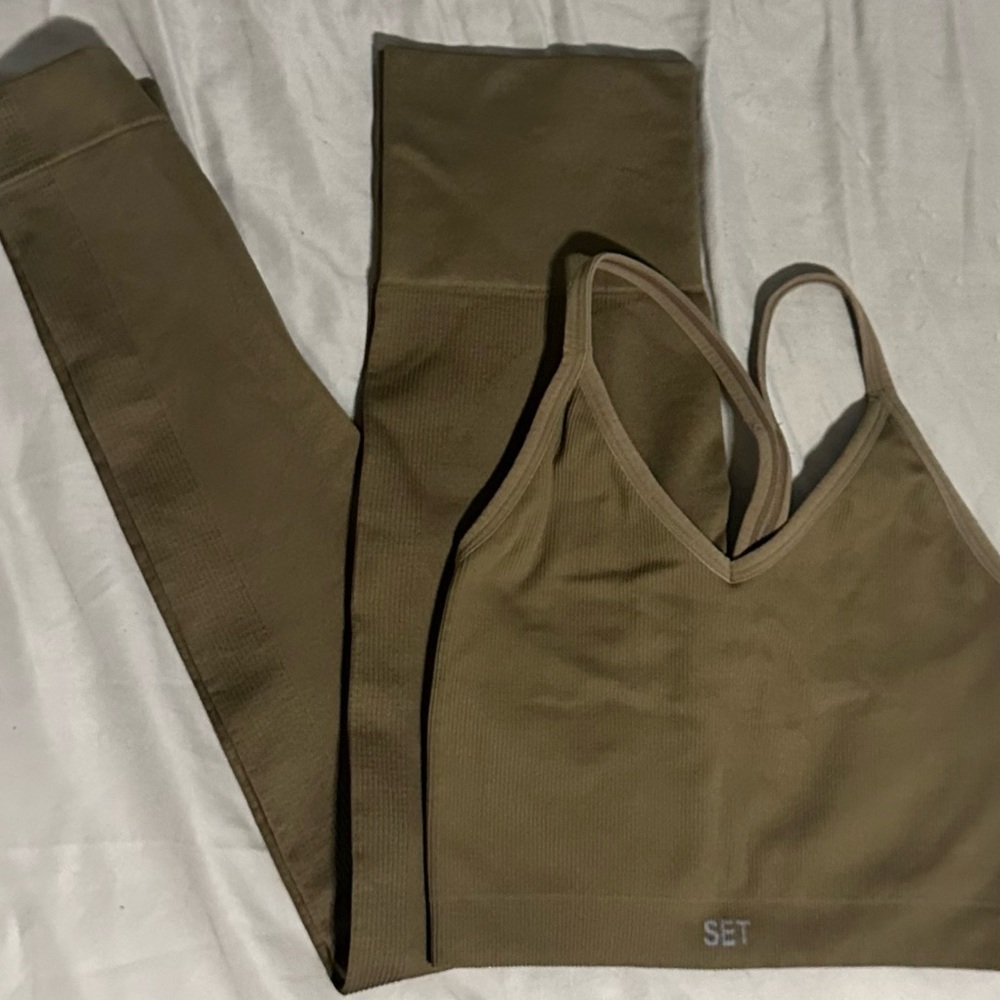 Set Active SET (top and bottom)